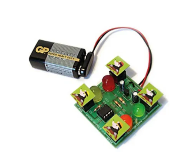 Velleman MadLab Whack-a-Mole 전자 납땜 키트