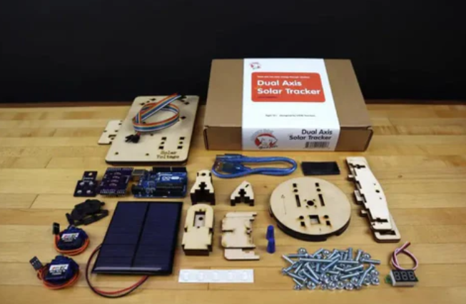 2축 태양열 추적기