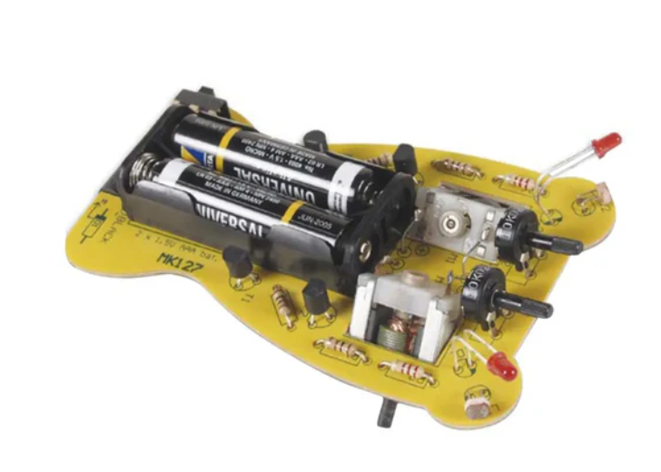 Microbug Electronics 납땜 키트 실행